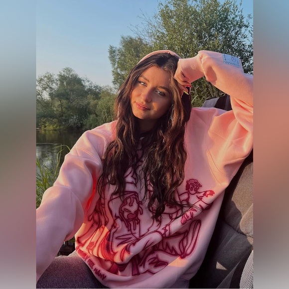 NWOT- Aelfric Eden Graphic Cartoon Character Print Hoodie- Streetwear Unisex - Picture 4 of 7